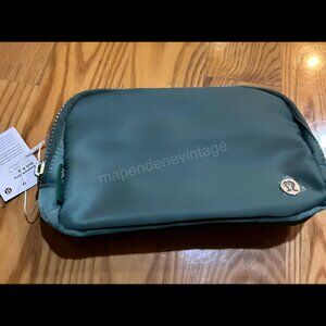 Lululemon Belt Bag 1L Everywhere Belt Bag Green